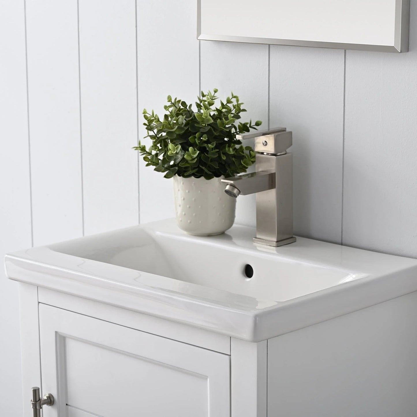 Vanity Art Vannes 20" Single Sink Bathroom Vanity in Silver Grey / White / Vintage Green