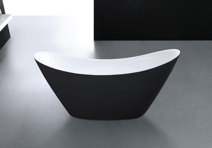 Kube Luna 68" Free Standing Bathtub in Matte Black or White