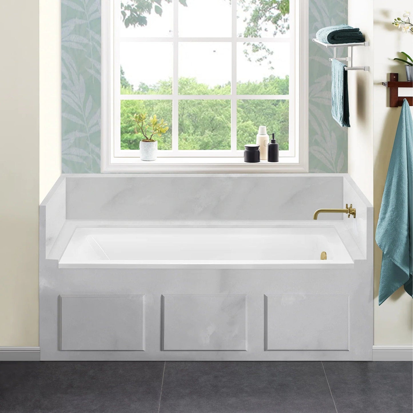 Swiss Madison Voltaire 60" X 32" Alcove Bathtub